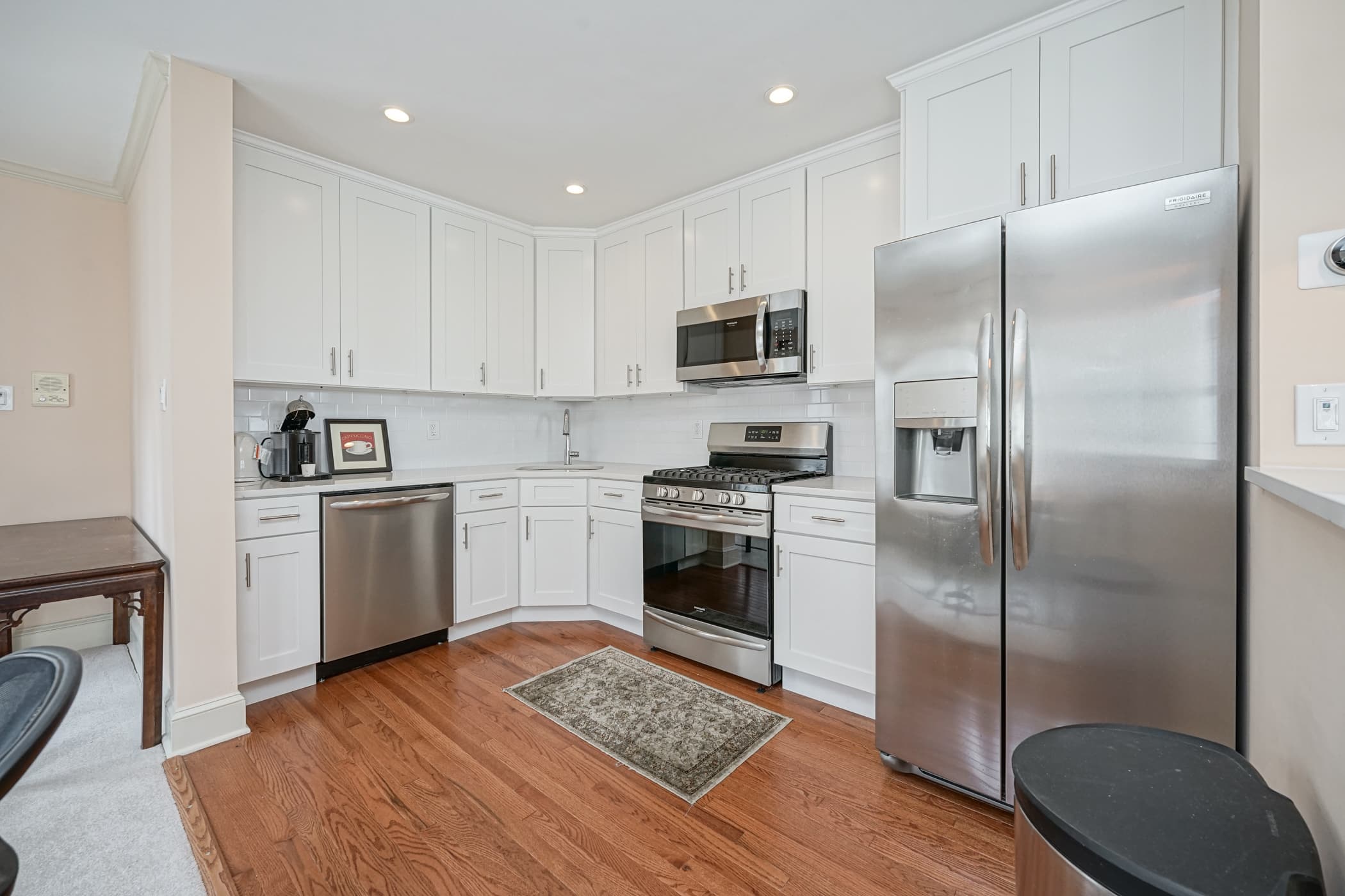 Third Bedroom — Queen bed, fourth floor