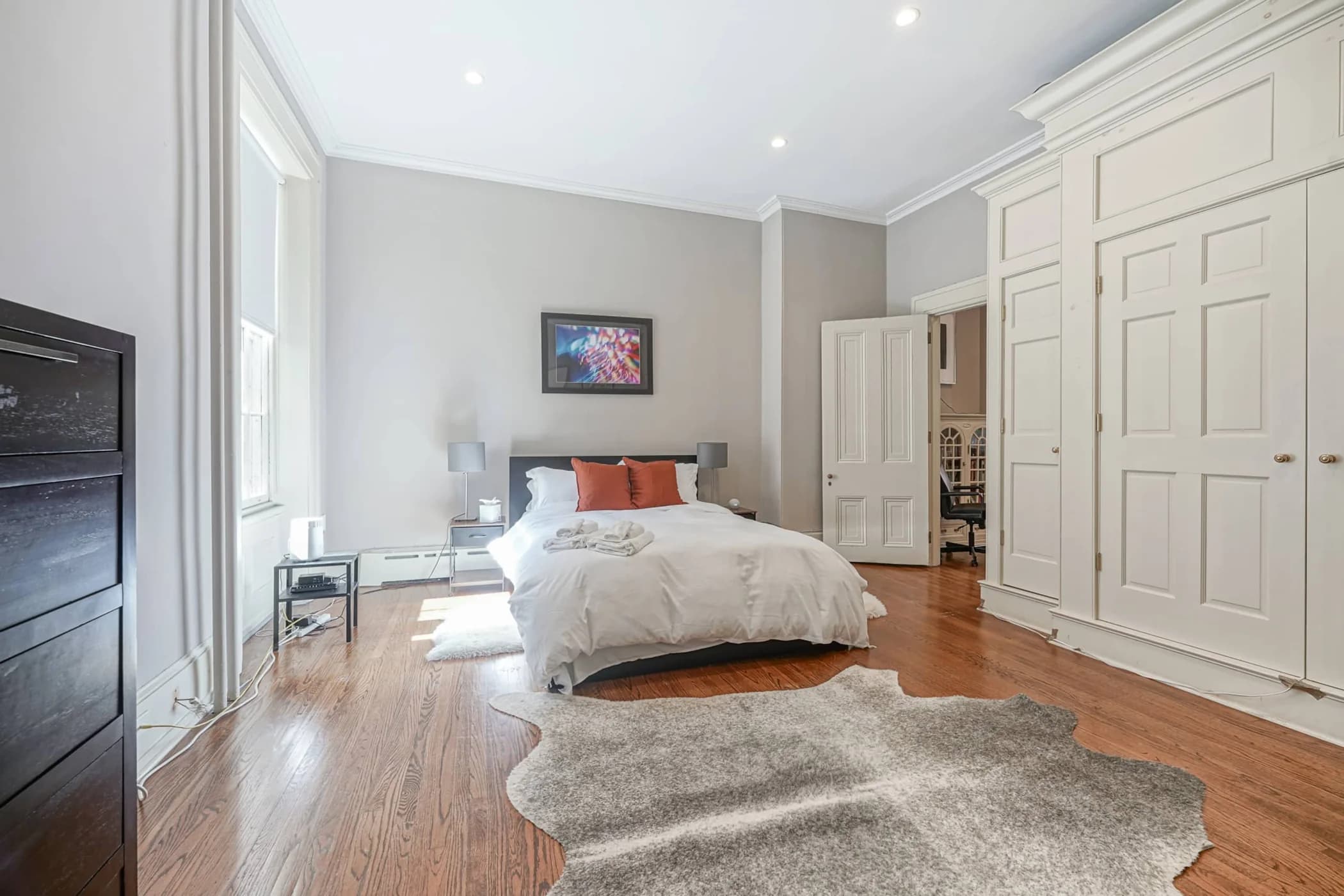Bedroom 2 — Queen bed, second floor